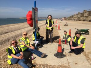 photo of volunteer group, Seaford Shingle Shifters
