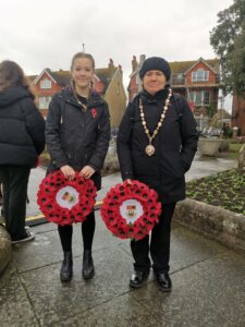 The Mayor and Young Mayor of Seaford at the Remembrance Service.