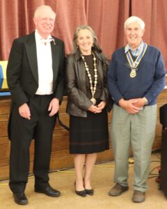 The Mayor of Seaford with representatives from Seaford Rotary.