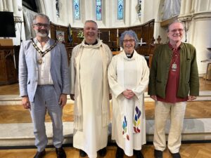 Left to Right): Lindsay Stirton, Mayor, Rev. James Hollingsworth, Rev Janice Bartholemew and Rod Buchanan, Deputy Mayor.