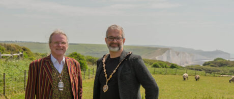Left: Councillor Rod Buchanan, Deputy Mayor 2026-2027 – Right: Councillor Lindsay Stirton, Mayor 2026-2027